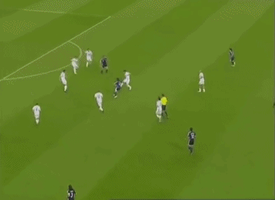 超越克洛泽！梅西18球独享世界杯历史射手王，阿根廷2-0奥地利晋级