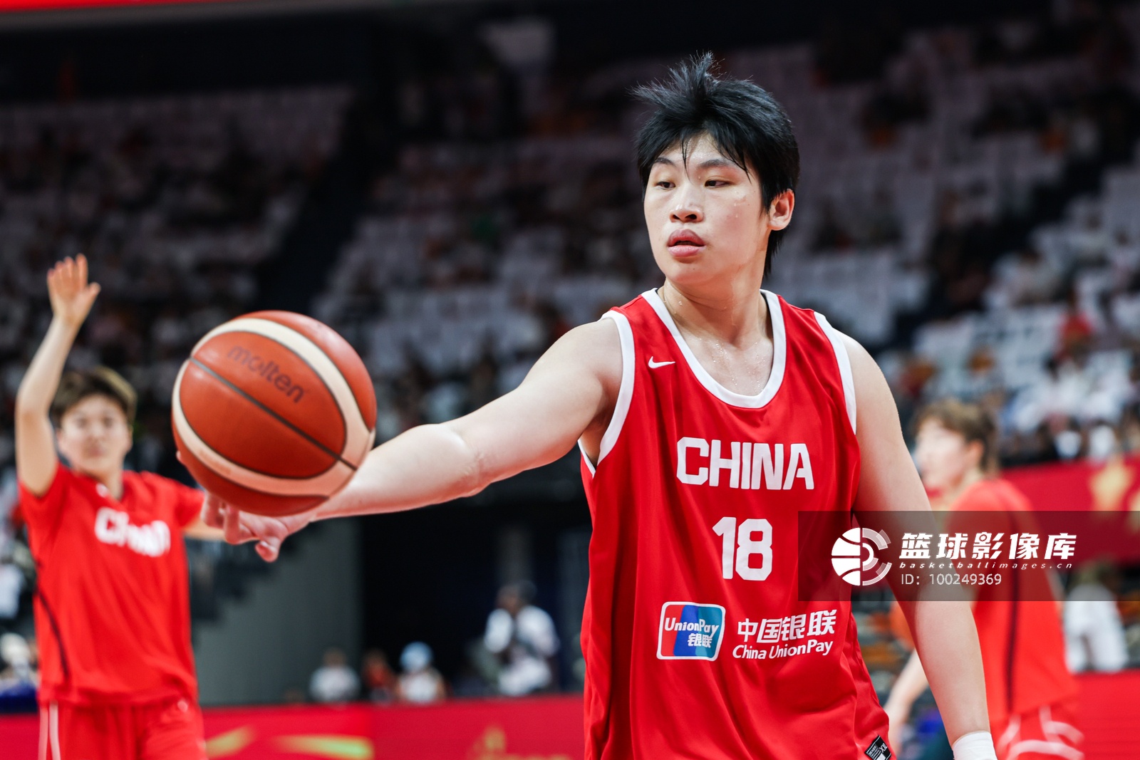 陈明伶:从澳大利亚回来后身体对抗变强了 陈明伶:从澳大利亚回来后身体对抗变强了