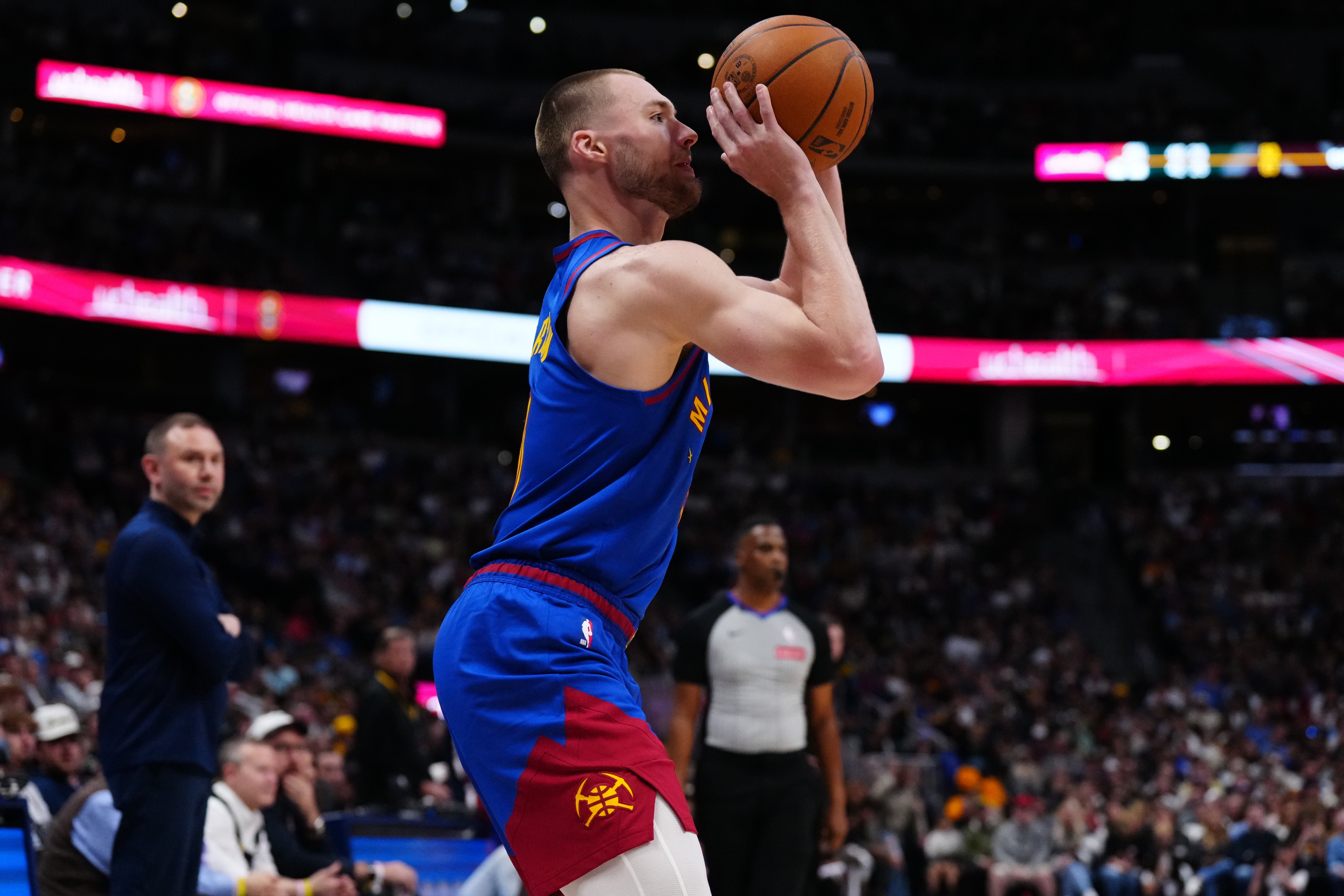恩比德剩余合同1.88亿登顶NBA垃圾合同榜