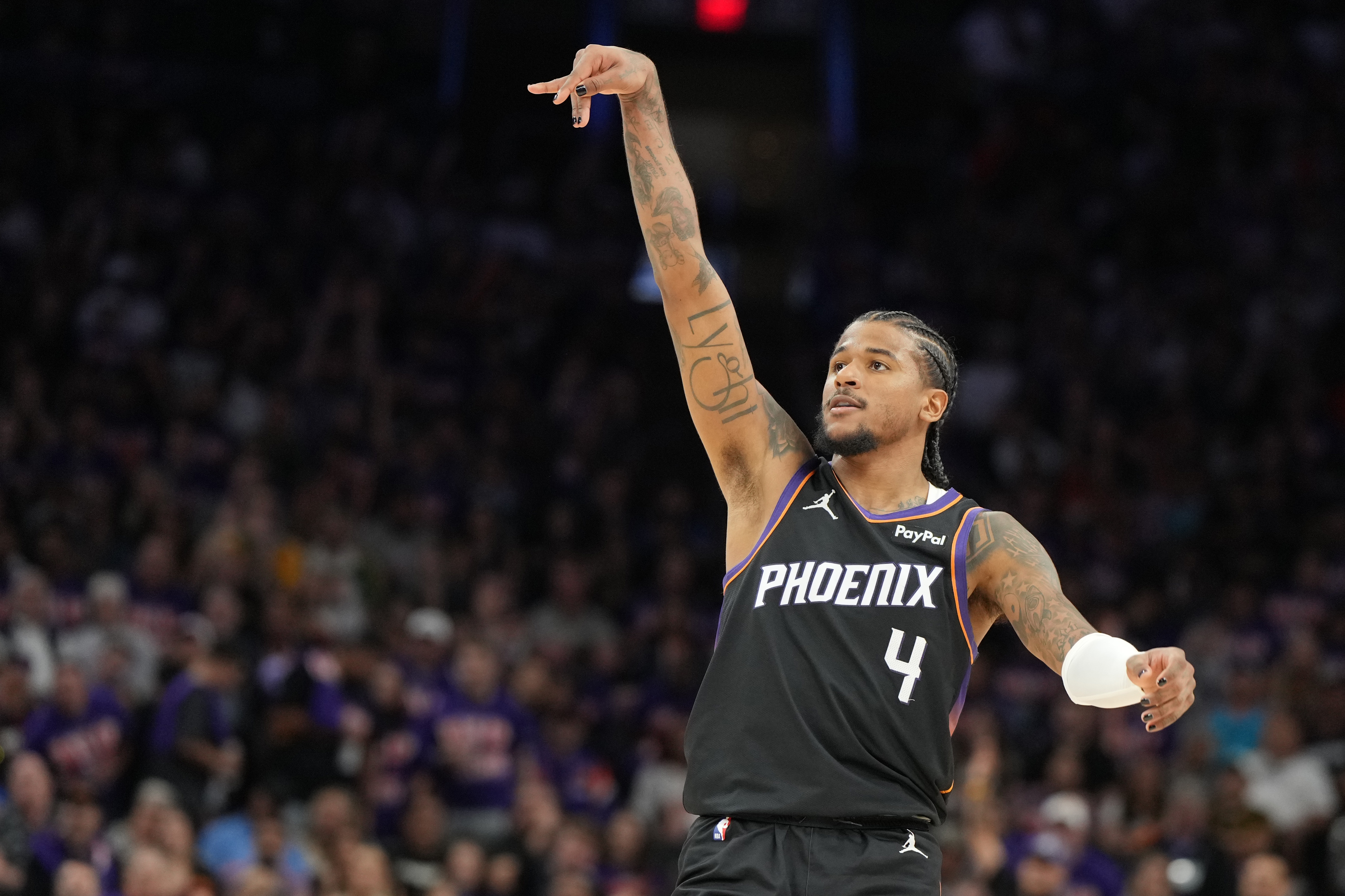 恩比德剩余合同1.88亿登顶NBA垃圾合同榜