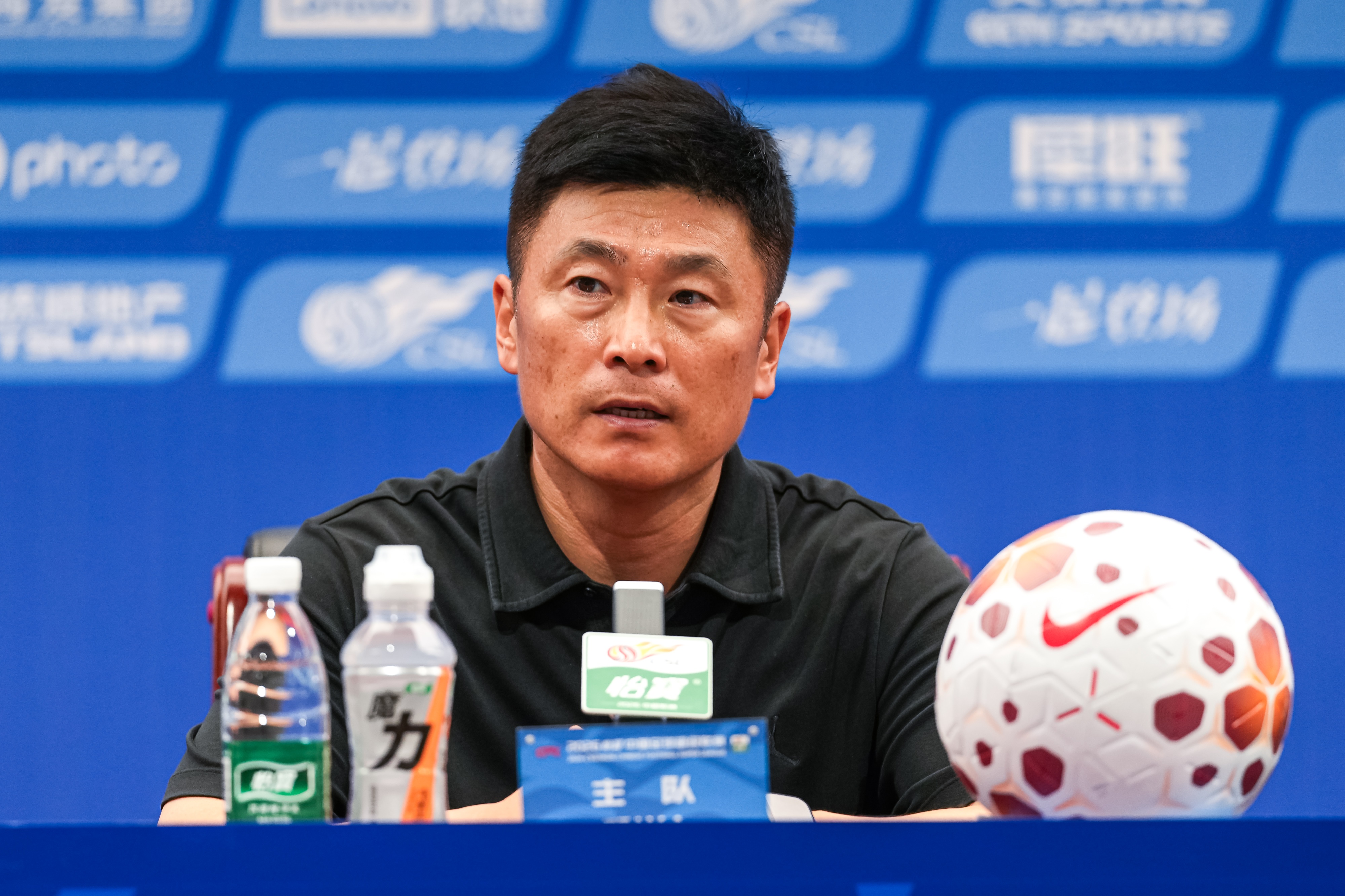 大连英博客战云南玉昆 李国旭点出体能和球速两大关键 大连英博客战云南玉昆 李国旭点出体能和球速两大关键