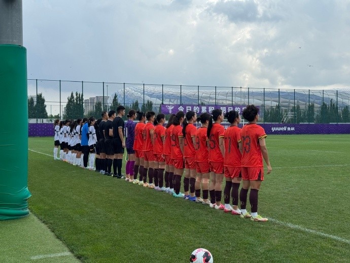 U20女足热身赛9比0大连 四将梅开二度或独中两元 U20女足热身赛9比0大连 四将梅开二度或独中两元
