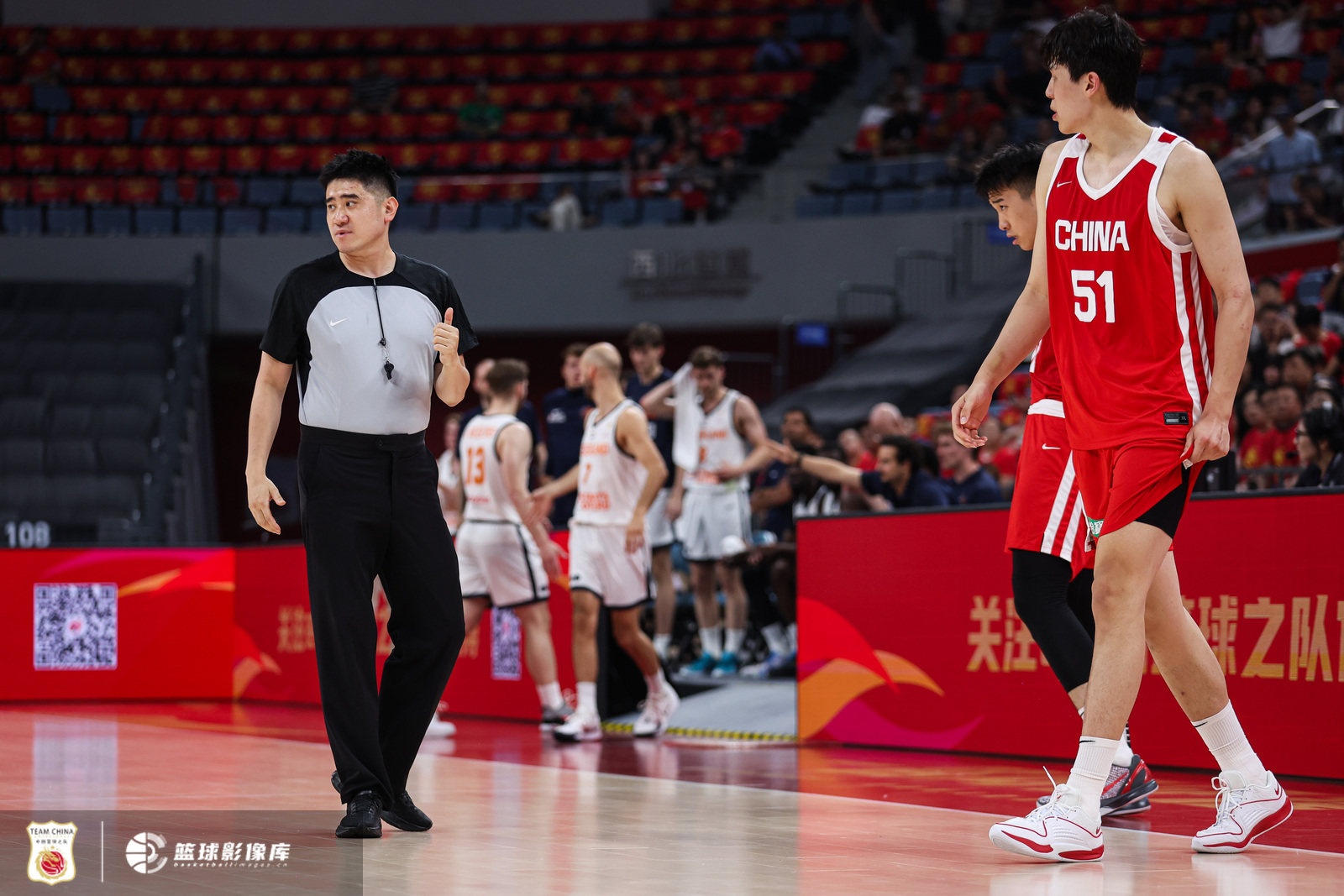 郭士强：杨瀚森首日归队，10天磨合定成败