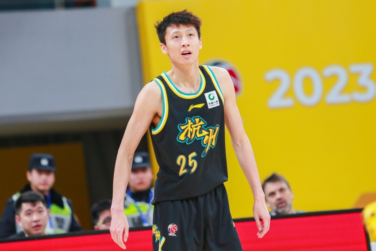 赵岩昊两年C类合同加盟宁波 结束12年广厦生涯
