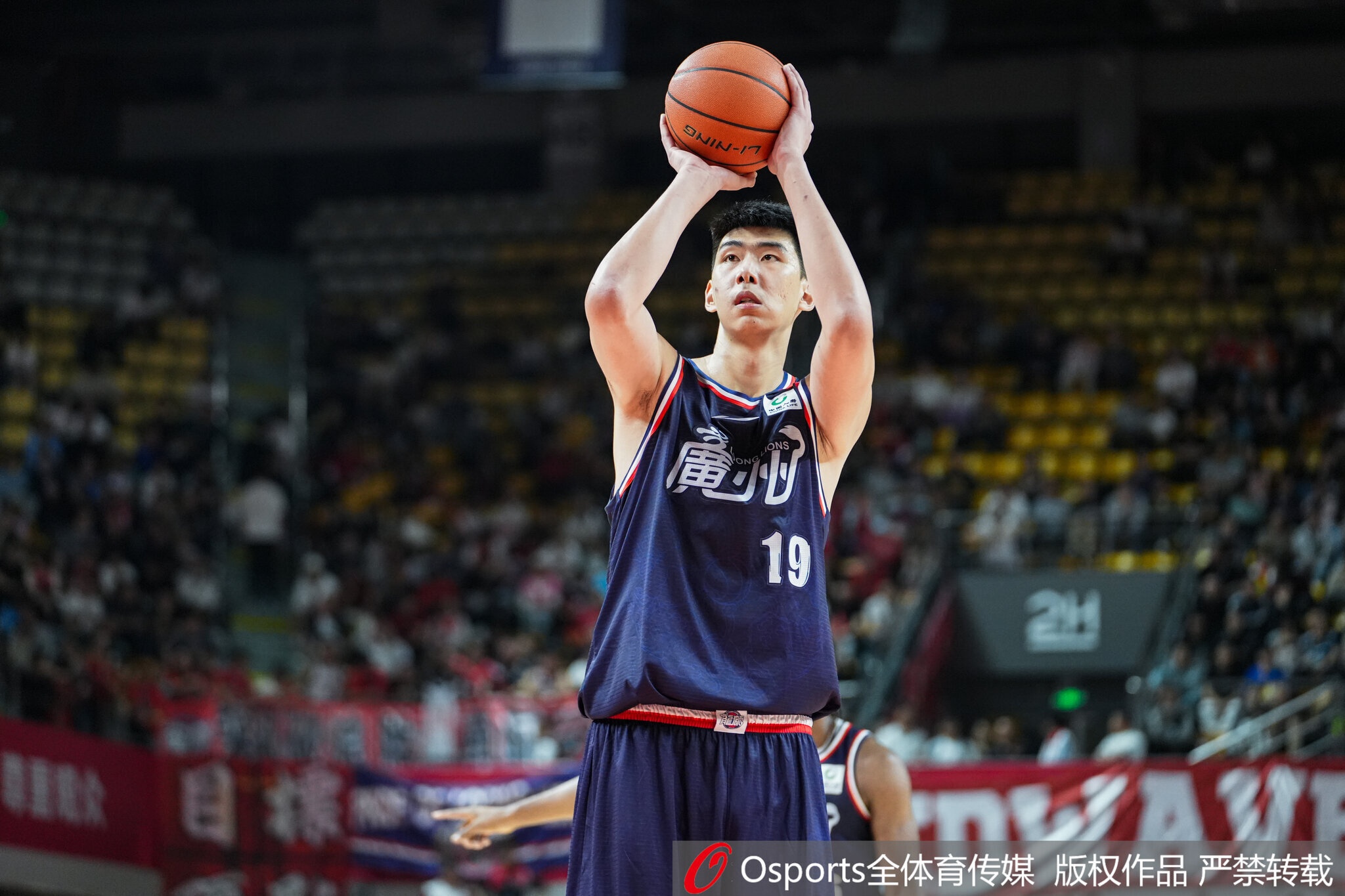 广东广州同意解除徐昕租借合同 赴NCAA仍在推进