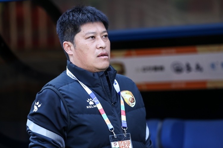 津媒:足协有意为业务能力不错的年轻土帅提供施展才华的机会 津媒:足协有意为业务能力不错的年轻土帅提供施展才华的机会