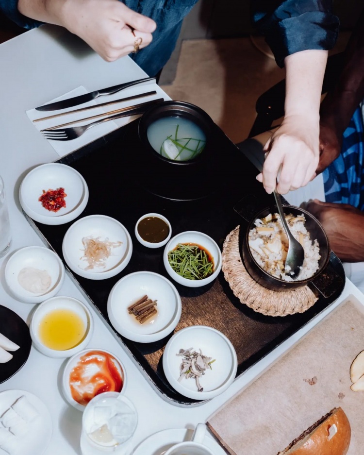 巴特勒更新社媒晒首尔游记:美食&篮球&健康生活 还有满满的爱 巴特勒更新社媒晒首尔游记:美食&篮球&健康生活 还有满满的爱
