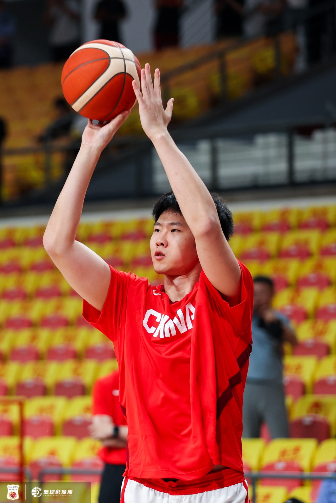 京媒:赵嘉义在中国男篮的地位&表现非常稳定 北控这个引援太值了 京媒:赵嘉义在中国男篮的地位&表现非常稳定 北控这个引援太值了