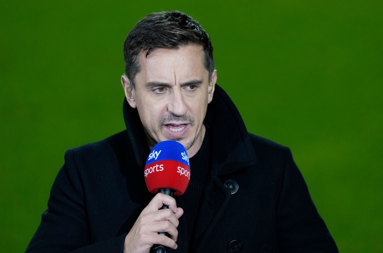 内维尔：不懂为什么切尔西没有签下罗梅罗，他非常适合蓝军