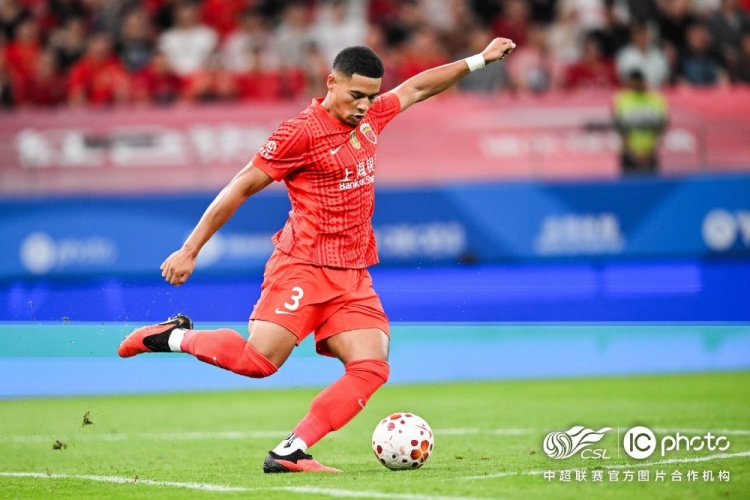 上海海港队0-0战平北京国安队 上海海港队0-0战平北京国安队