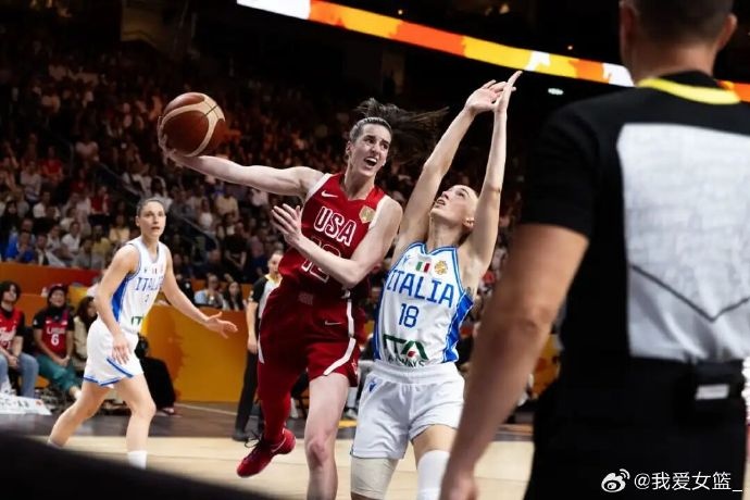 美国女篮3分险胜意大利 中国女篮锁定附加赛！
