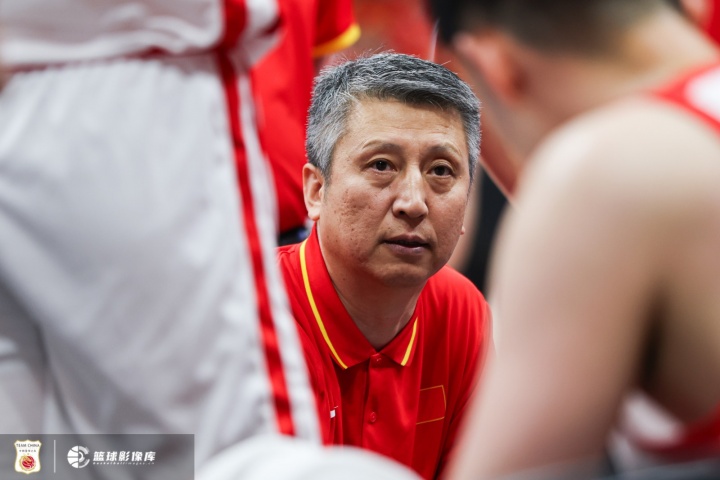 马健：中国男篮就是技不如人 要从球员到教练到管理者都提升能力